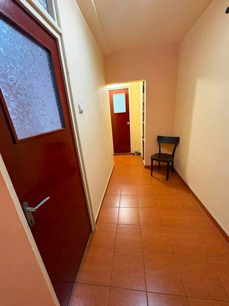 Crangasi, apartament 2 camere 53 mp, bloc anvelopat la 11 minute de metrou.